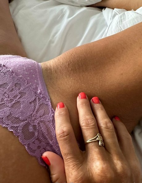 mature squirt onlyfans free xxx image