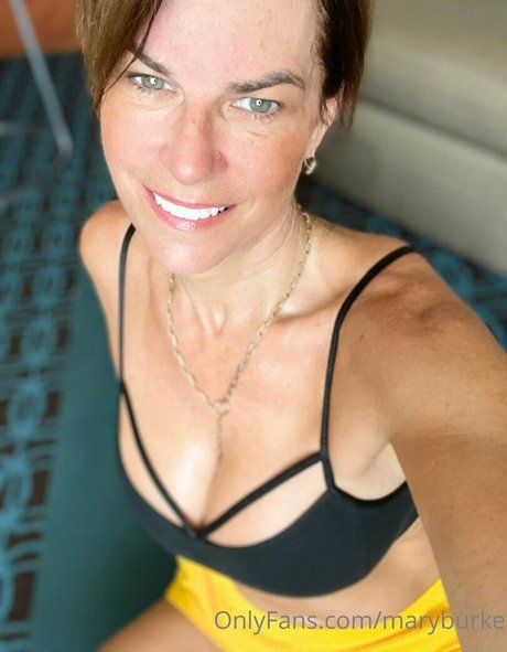 maryburke model beautiful img