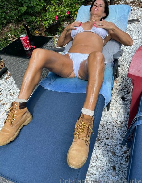 maryburke hot actress galleries