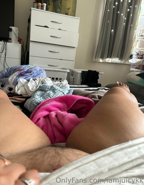 iamjuicykk pretty star image