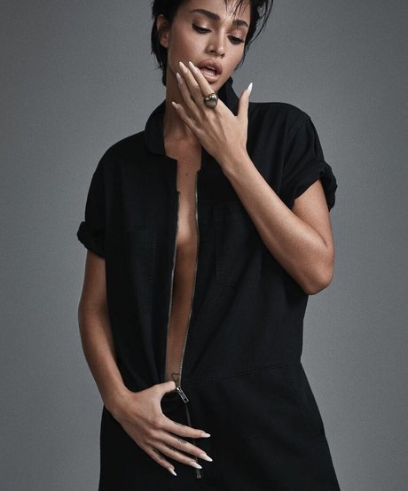 curvy kitty onlyfans free nude pics