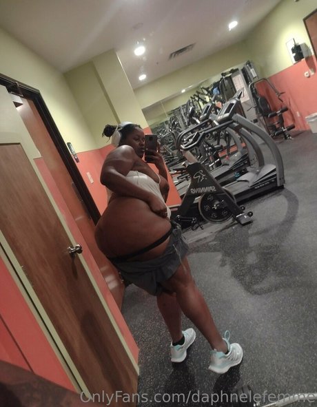 daphnelefemme star hot images