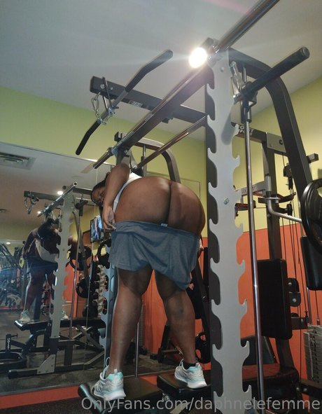 daphnelefemme free star img