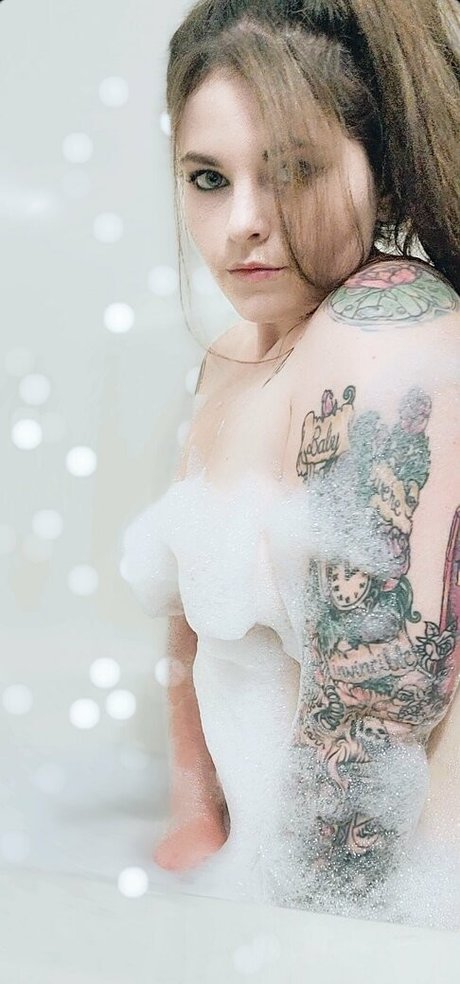 kodi salem model xxx photo