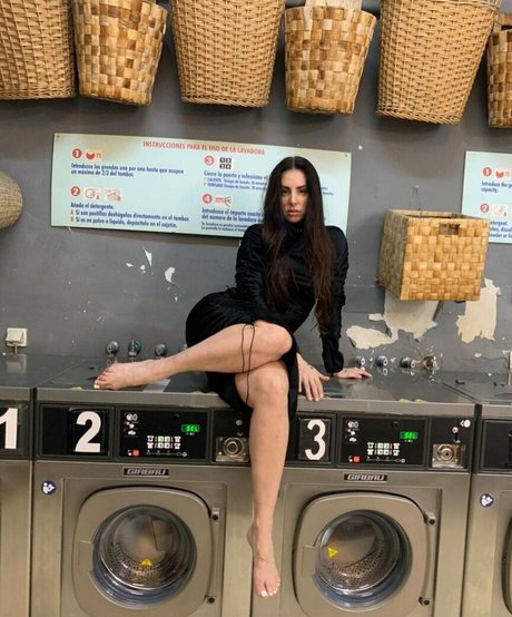 La Mala Rodriguez model nice pictures