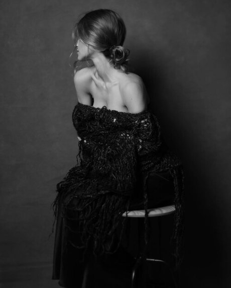 Anastasiia Mironova model nudes images