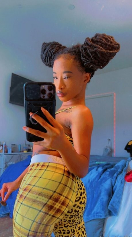 freeministalli high quality star pic