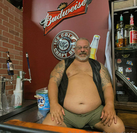 female popular onlyfans adult pics