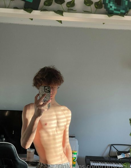 chriscahill naked star archive