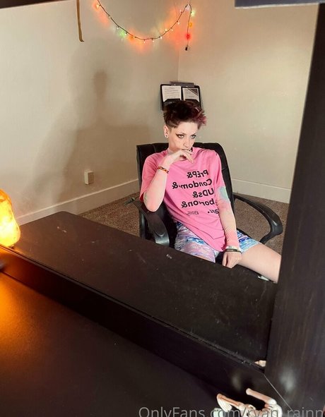 ryan rainn nude star pics