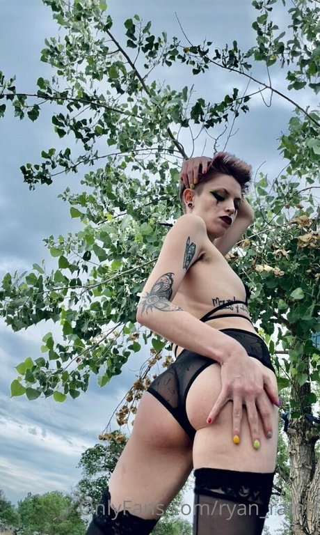 ryan rainn model sex pictures