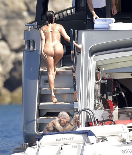 famous ladyboy onlyfans hot sex image