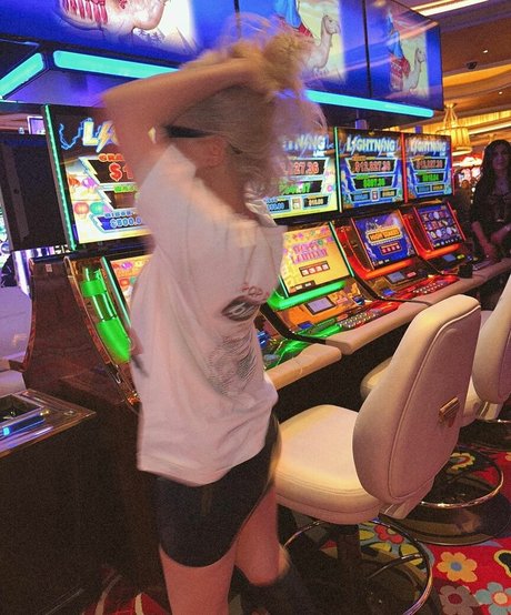 hottest young onlyfans free porn photo