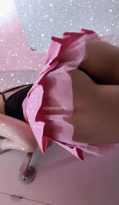 female popular onlyfans art porn photo