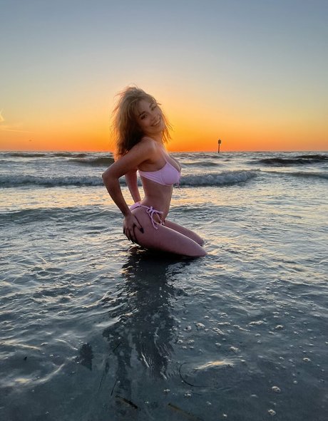 Serena Sky star nudes archive