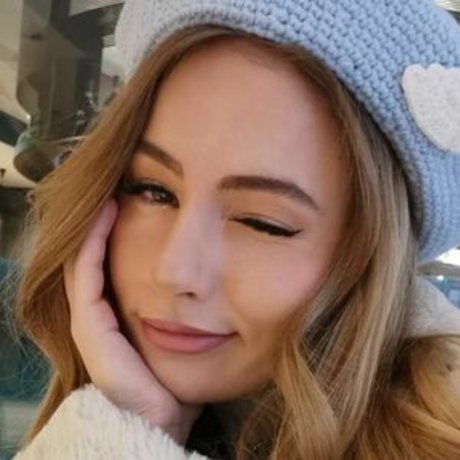 itsSky star naked picture