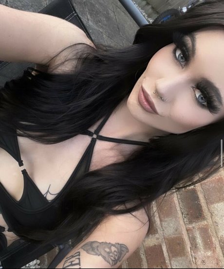 Lilyywilsonn nude star pic