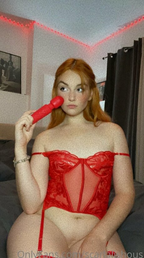 scarlalishous model images