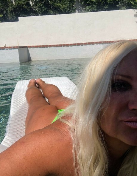 Linda Claridge adult actress img