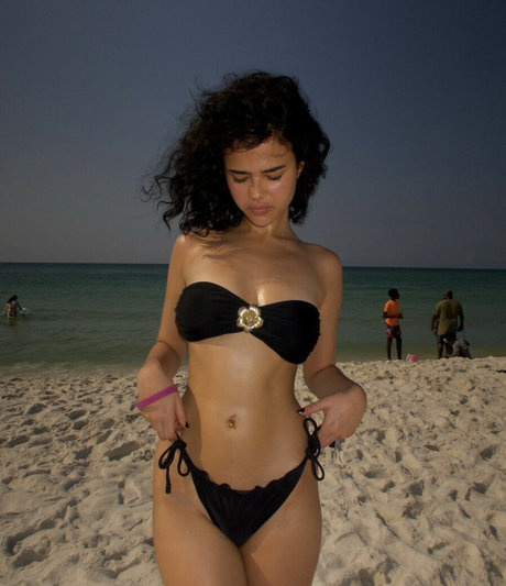 Becaguava exclusive actress image