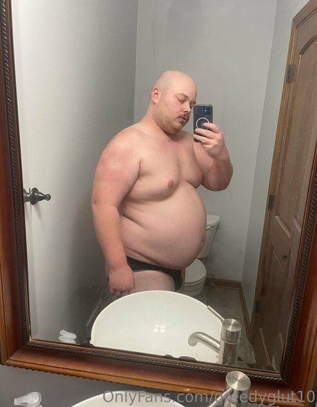 greedyglut10 nude actress img