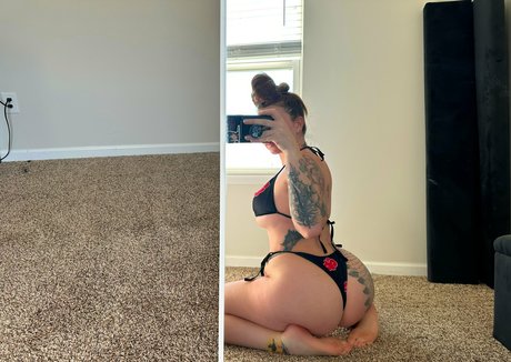 slut milf onlyfans hot sex photo