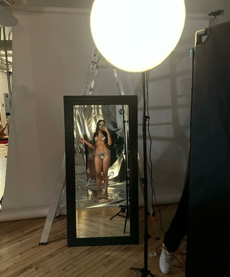 Desness porn star picture