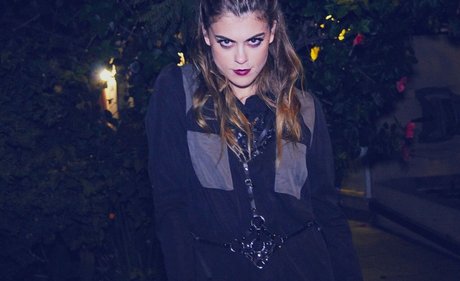 Lindsey Shaw art model gallery