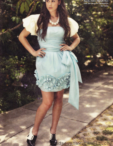 Lindsey Shaw sexy star photo