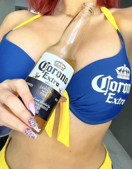 thick latina milf onlyfans art nude photo