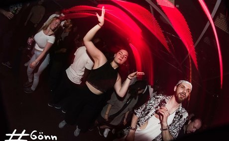 Laura Katz model exclusive photos