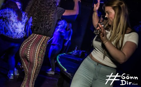 Laura Katz model free image