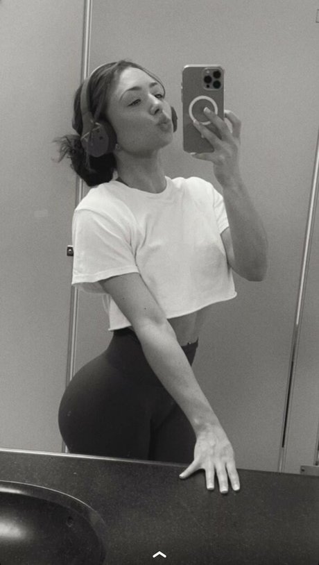 milf wife onlyfans art xxx galleries