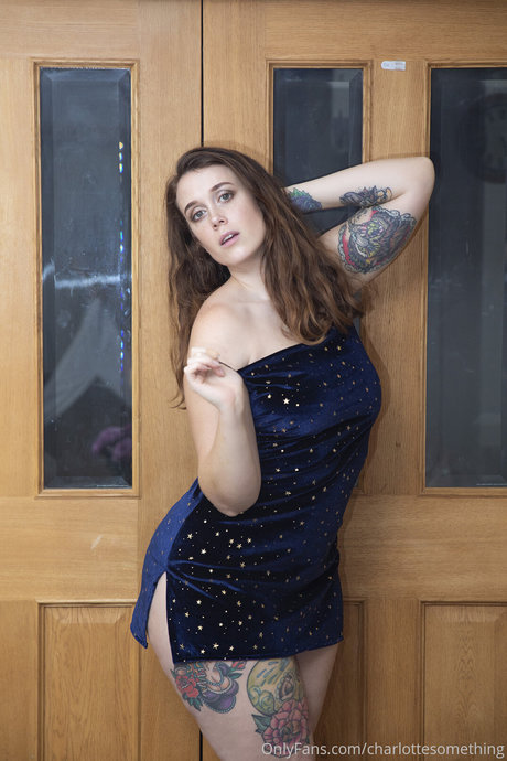 tanned onlyfans free nude images