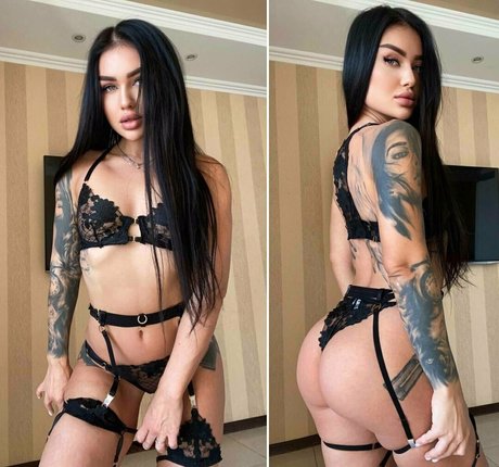 nerdy onlyfans beautiful pics