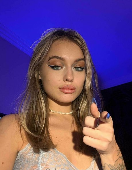 vvanessa v star pretty picture