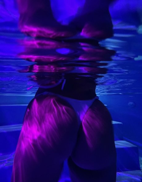 Jeeniibm adult actress images