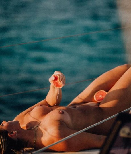 asian girlfriend onlyfans perfect image