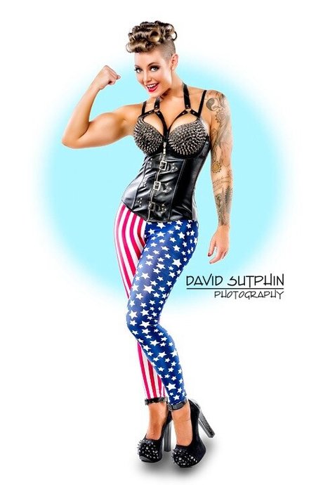 Miss Lindsay Q nude actress photo