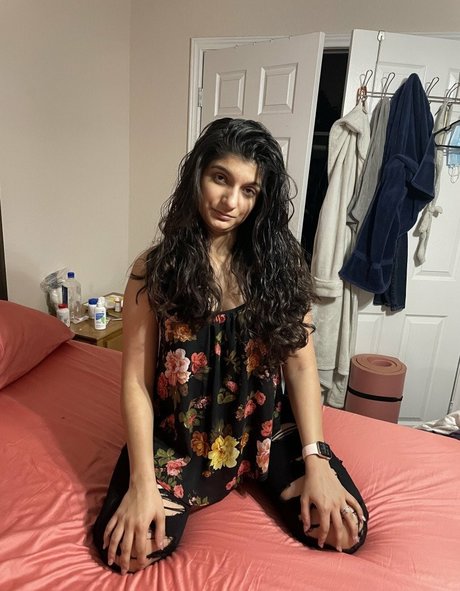 shemale handjob onlyfans hot galleries