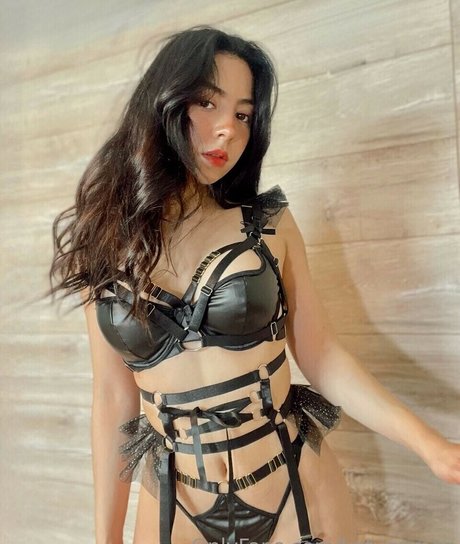 Katy Gamez porn actress galleries