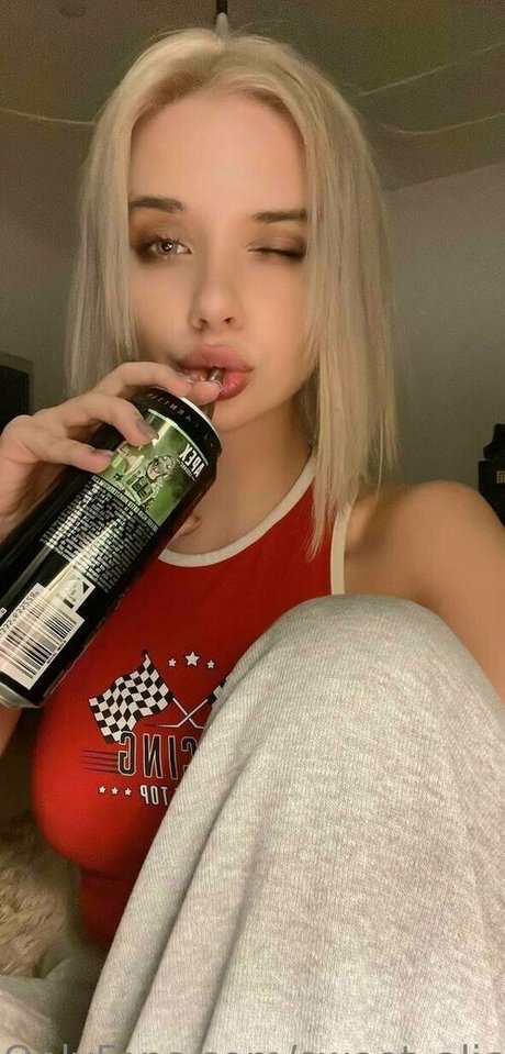 Sweet Aliceee hd actress photos