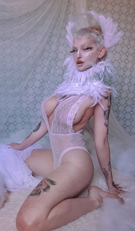 Nausicaa Rondina_ model picture