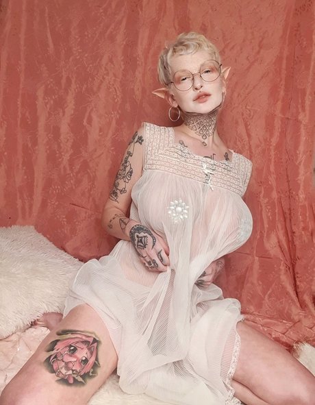 Nausicaa Rondina_ free model pics