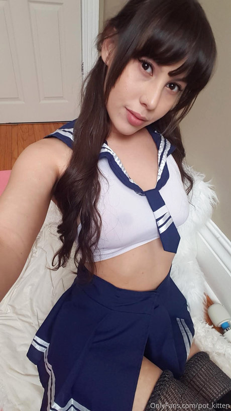 curvy kitty onlyfans hot sexy gallery