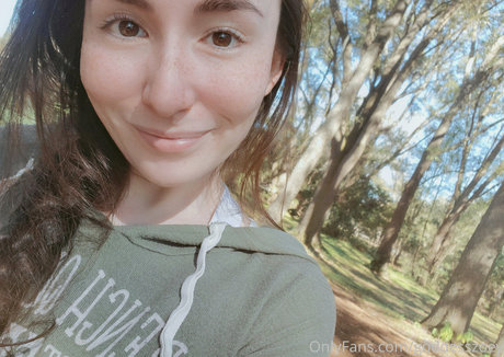 GoddessZoey pornstar sexy galleries