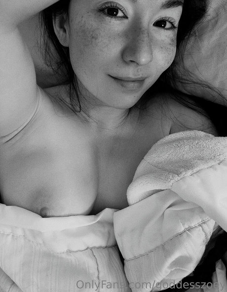 GoddessZoey sex actress pic