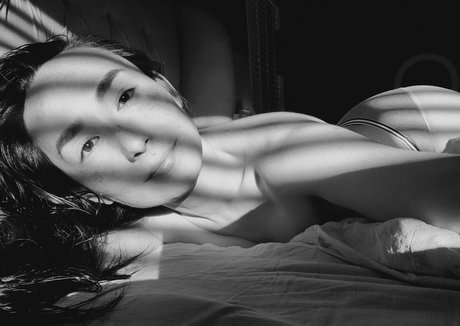 GoddessZoey pretty star galleries