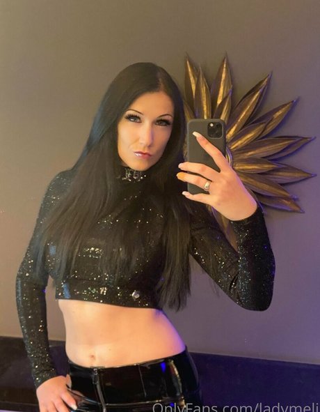 muscle milf onlyfans sexy nudes archive