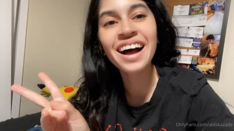 Alaska Zade model sexy archive